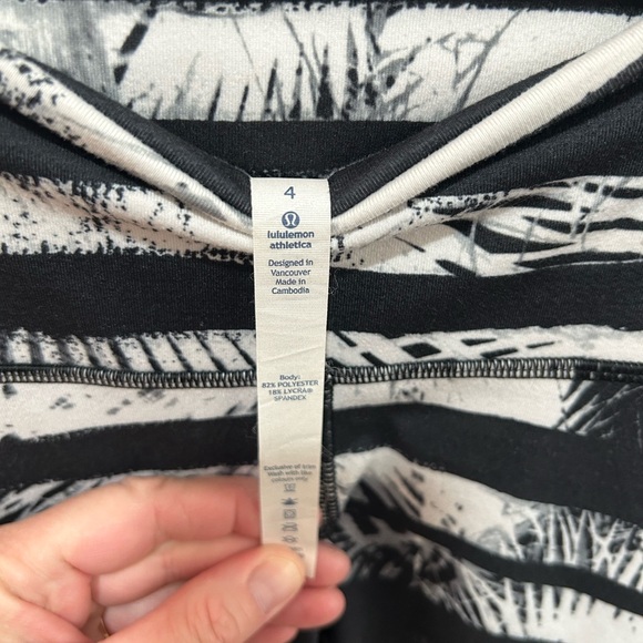 Lululemon Align Women’s Leggings Black & White NWOT Size 4 w/Rip Tag 25” Inseam - Picture 3 of 6